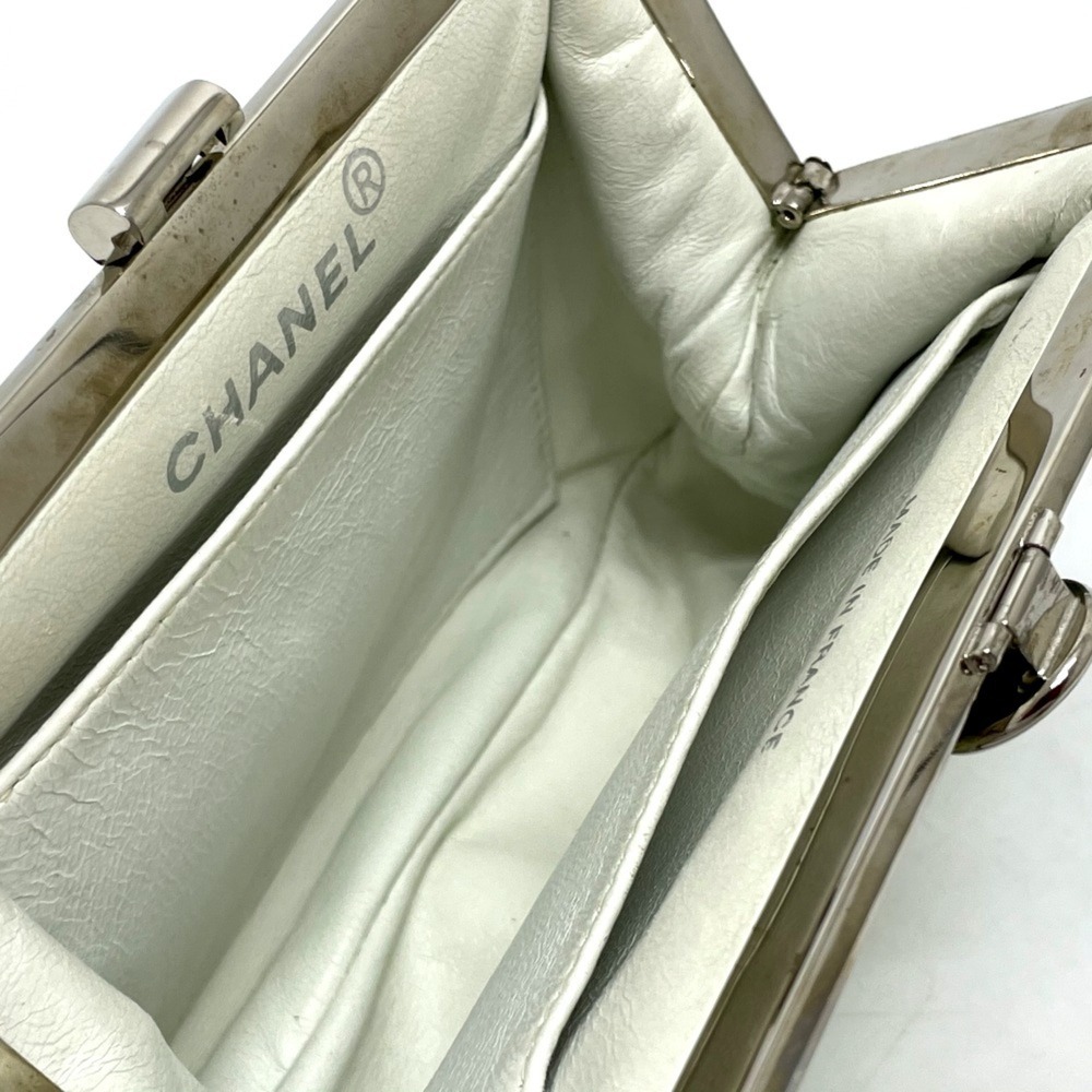 CHANEL Green Logo Shoulder Bag - Picture 11 of 13